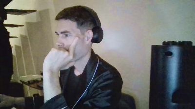 ProphetsRoom live cam on Cam4