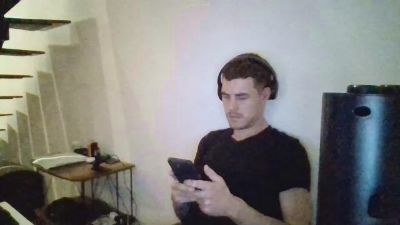ProphetsRoom live cam on Cam4