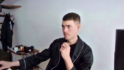 ProphetsRoom live cam on Cam4