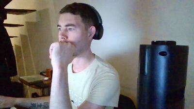 ProphetsRoom live cam on Cam4