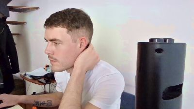 ProphetsRoom live cam on Cam4