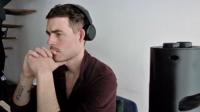 ProphetsRoom live cam on Cam4
