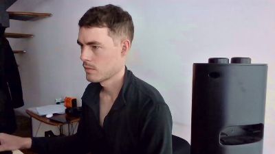 ProphetsRoom live cam on Cam4