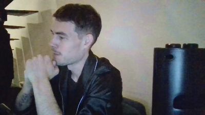 ProphetsRoom live cam on Cam4