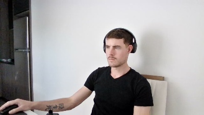 ProphetsRoom live cam on Cam4