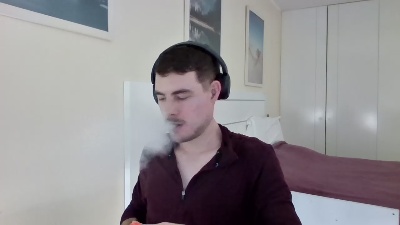 ProphetsRoom live cam on Cam4