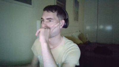 ProphetsRoom live cam on Cam4