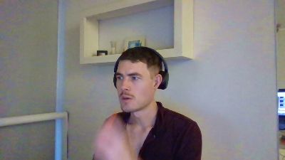 ProphetsRoom live cam on Cam4