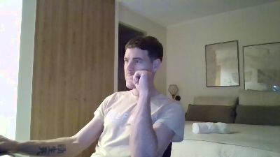 ProphetsRoom live cam on Cam4