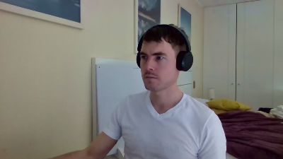 ProphetsRoom live cam on Cam4