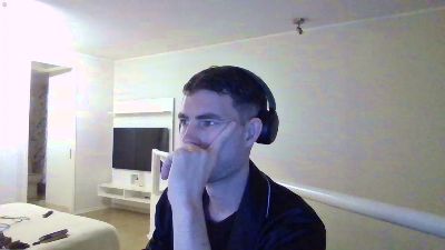 ProphetsRoom live cam on Cam4