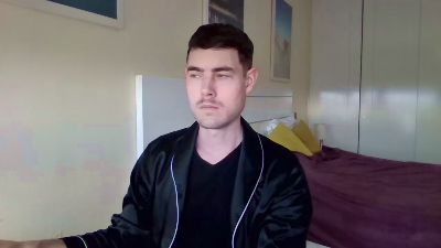 ProphetsRoom live cam on Cam4
