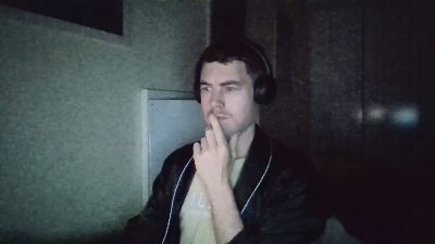 ProphetsRoom live cam on Cam4