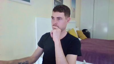 ProphetsRoom live cam on Cam4