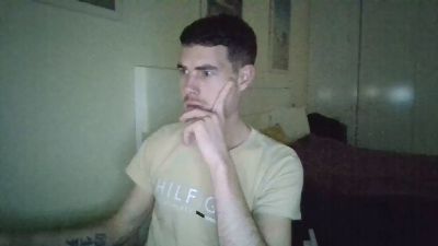 ProphetsRoom live cam on Cam4