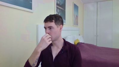 ProphetsRoom live cam on Cam4