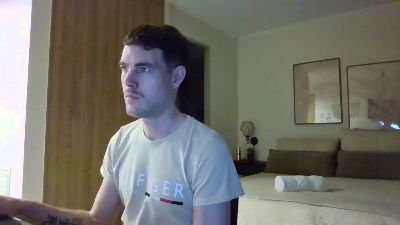 ProphetsRoom live cam on Cam4