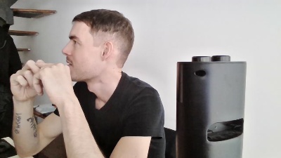 ProphetsRoom live cam on Cam4