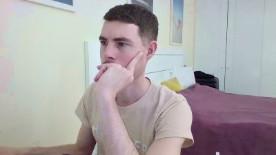 ProphetsRoom live cam on Cam4