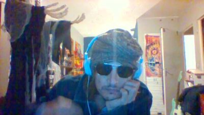 Ptitgarsgodet live cam on Cam4