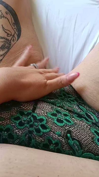 Puffettaa live cam on Cam4