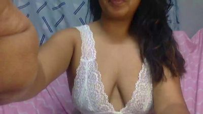 Pumax0 live cam on Cam4