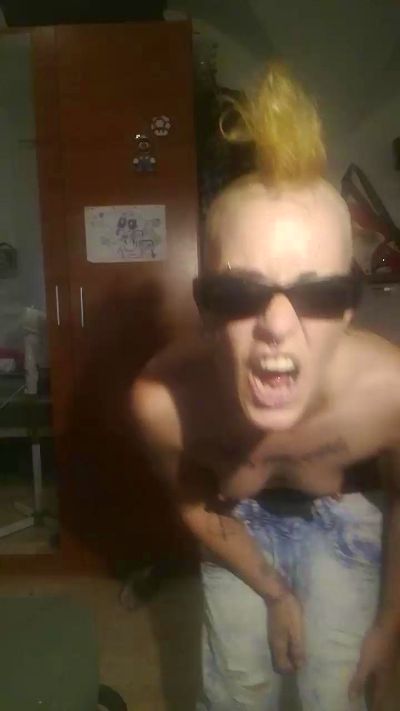 Punkatatxirles live cam on Cam4