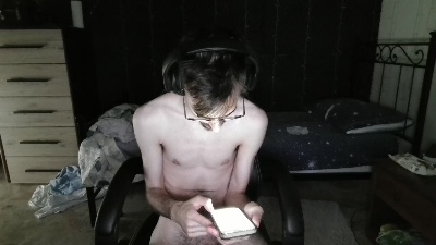 PupFluff live cam on Cam4