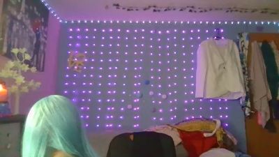 Purple2StayThnx live cam on Cam4