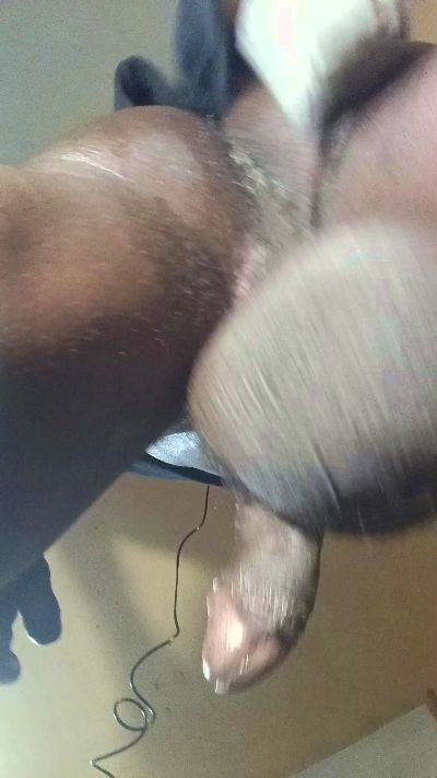 Pussynasseat69 live cam on Cam4