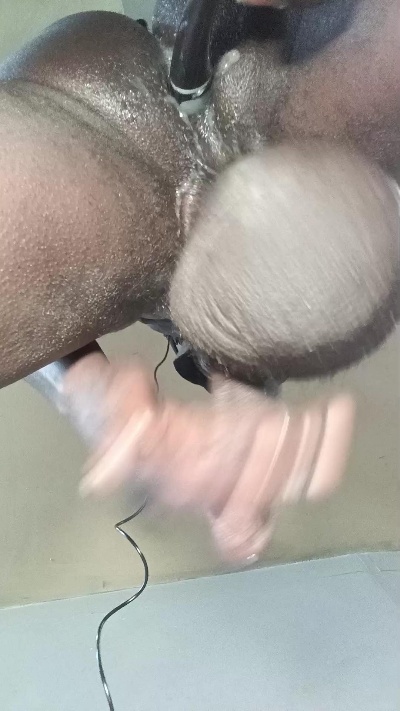 Pussynasseat69 live cam on Cam4