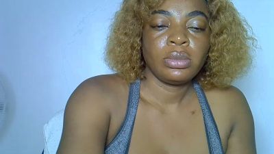 PwetyGoddess live cam on Cam4