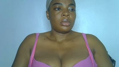 PwetyGoddess live cam on Cam4