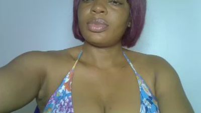 PwetyGoddess live cam on Cam4