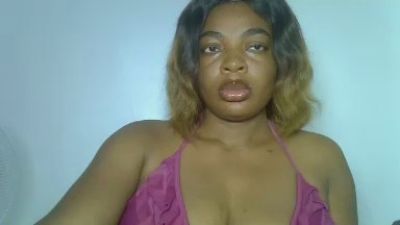 PwetyGoddess live cam on Cam4