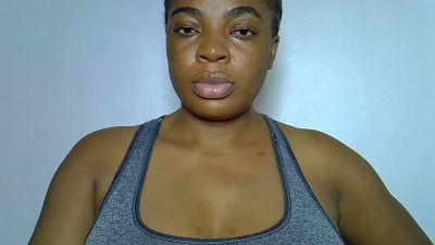 PwetyGoddess live cam on Cam4