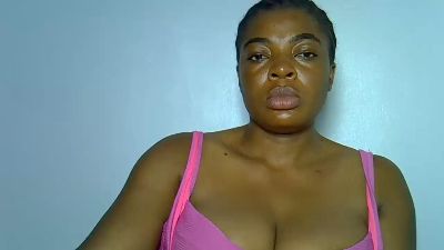 PwetyGoddess live cam on Cam4