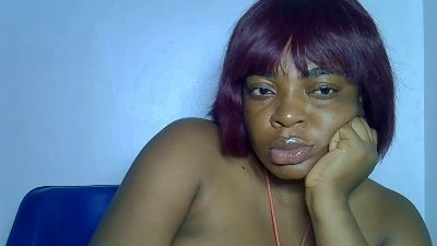 PwetyGoddess live cam on Cam4