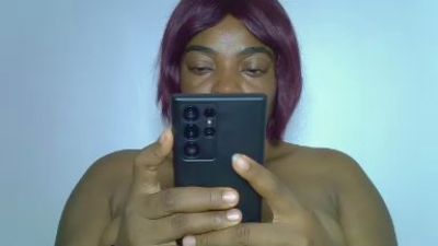 PwetyGoddess live cam on Cam4