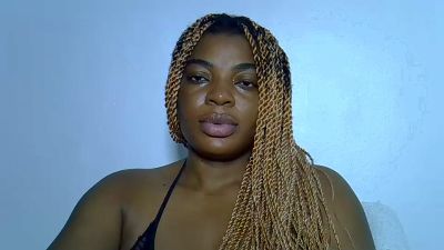 PwetyGoddess live cam on Cam4