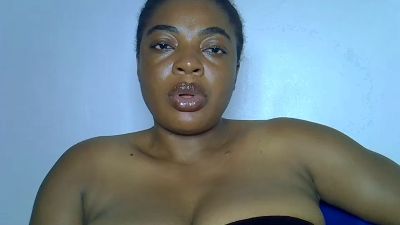 PwetyGoddess live cam on Cam4