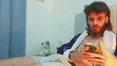 PygmaBoy live cam on Cam4