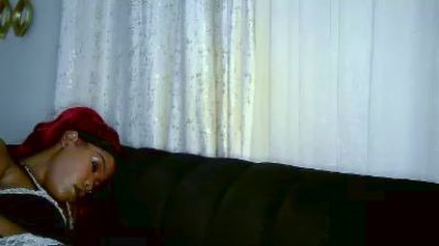 QueenB live cam on Cam4