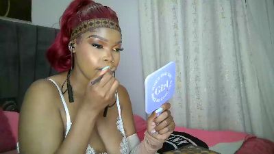 QueenB live cam on Cam4