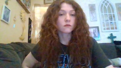 QueenCrimson live cam on Cam4