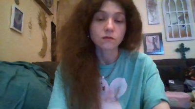 QueenCrimson live cam on Cam4