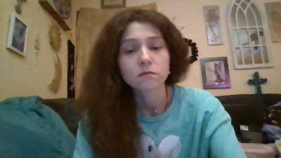 QueenCrimson live cam on Cam4