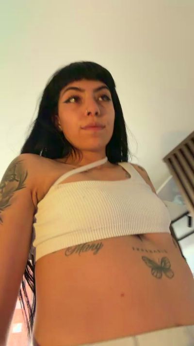 QueenDesiree live cam on Cam4