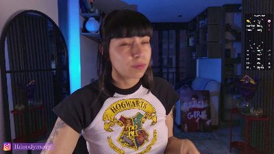 QueenDesiree live cam on Cam4
