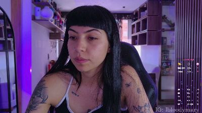 QueenDesiree live cam on Cam4